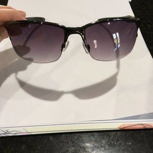 Vince Camuto Black/Silver Women's Sunglasses